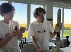 Studenti z Českých Budějovic míří ke hvězdám. Podpořili jsme raketový projekt mladých talentů